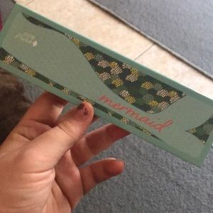 100 Percent Pure Mermaid Palette